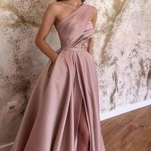 A-Line/Princess One-Shoulder Long Dresses With Sequins